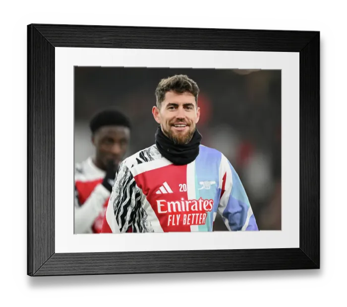 Framed Print : Arsenal FC v Aston Villa FC - Premier League Framed Print : Arsenal FC v Aston Villa FC - Premier League