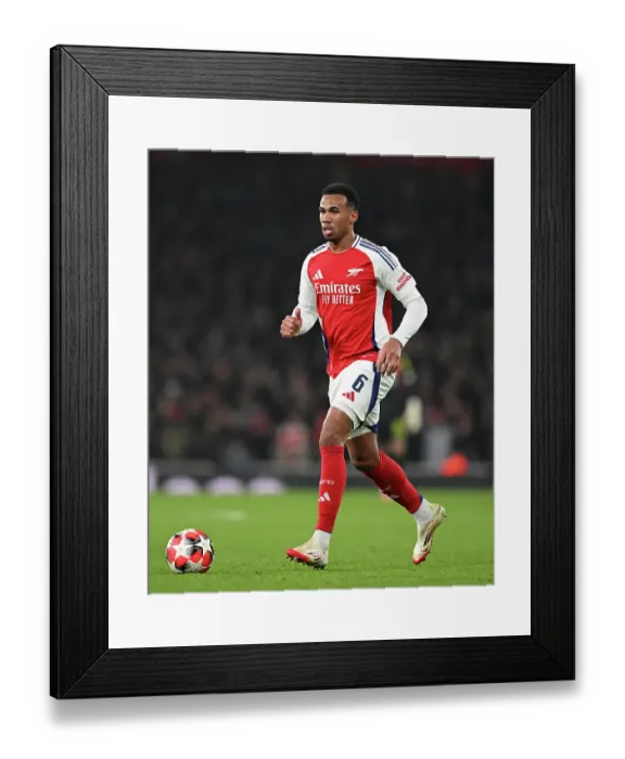 Framed Print : Arsenal FC v GNK Dinamo - UEFA Champions League 2024 / 25 League Phase MD7 Framed Print : Arsenal FC v GNK Dinamo - UEFA Champions League 2024 / 25 League Phase MD7