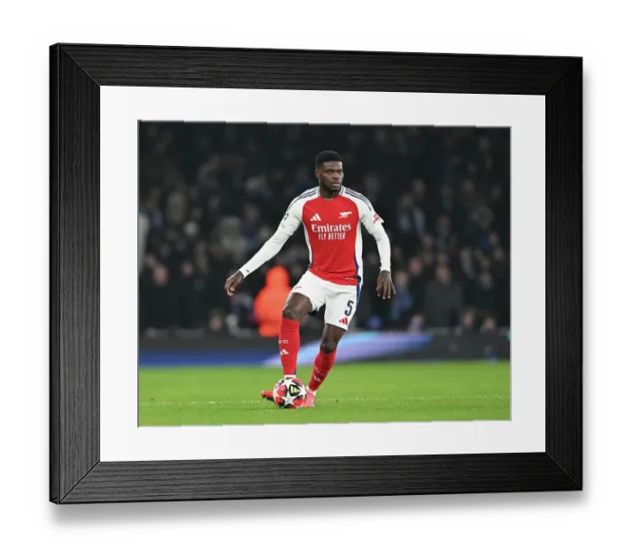 Framed Print : Arsenal FC v GNK Dinamo - UEFA Champions League 2024 / 25 League Phase MD7 Framed Print : Arsenal FC v GNK Dinamo - UEFA Champions League 2024 / 25 League Phase MD7