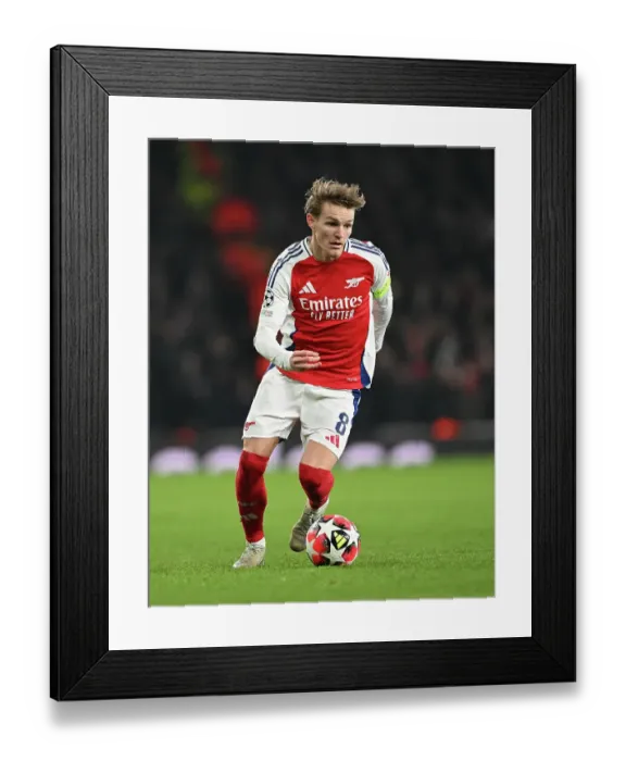 Framed Print : Arsenal FC v GNK Dinamo - UEFA Champions League 2024 / 25 League Phase MD7 Framed Print : Arsenal FC v GNK Dinamo - UEFA Champions League 2024 / 25 League Phase MD7