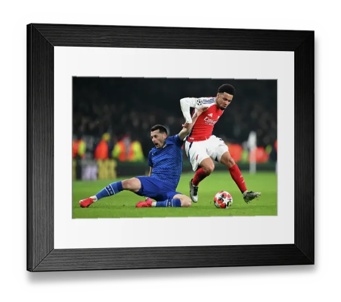 Framed Print : Arsenal FC v GNK Dinamo - UEFA Champions League 2024 / 25 League Phase MD7