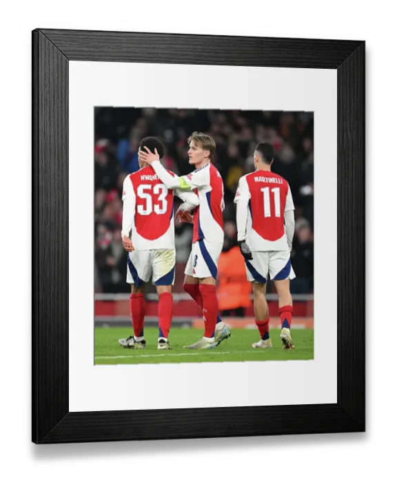 Framed Print : Arsenal FC v GNK Dinamo - UEFA Champions League 2024 / 25 League Phase MD7 Framed Print : Arsenal FC v GNK Dinamo - UEFA Champions League 2024 / 25 League Phase MD7