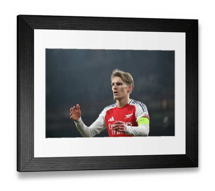 Framed Print : Arsenal FC v GNK Dinamo - UEFA Champions League 2024 / 25 League Phase MD7 Framed Print : Arsenal FC v GNK Dinamo - UEFA Champions League 2024 / 25 League Phase MD7