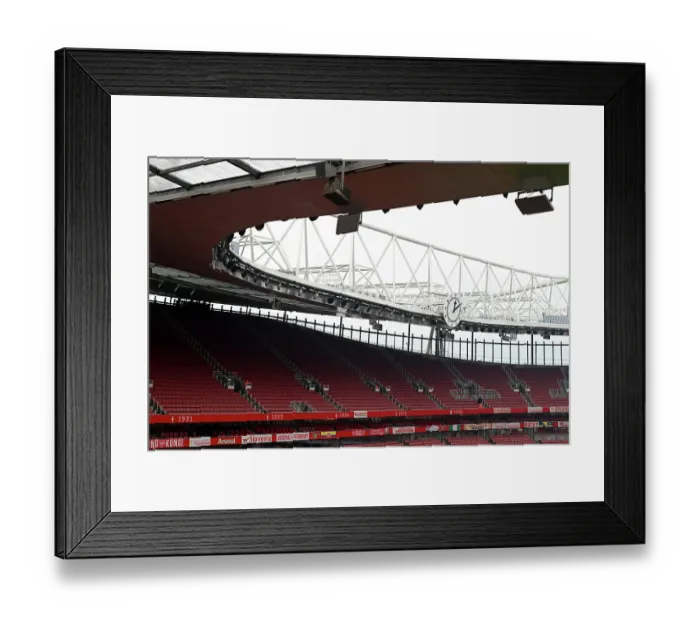 Framed Print : Arsenal v Manchester United - Emirates FA Cup Third Round