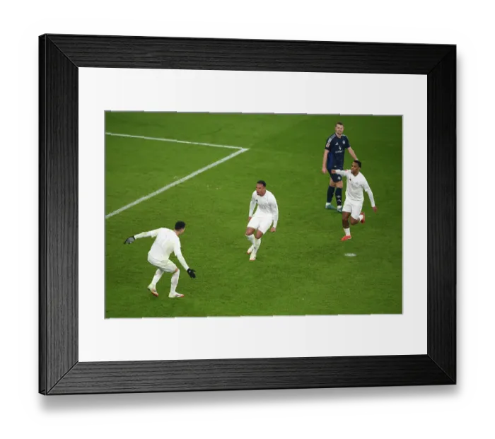 Framed Print : Arsenal v Manchester United - Emirates FA Cup Third Round Framed Print : Arsenal v Manchester United - Emirates FA Cup Third Round