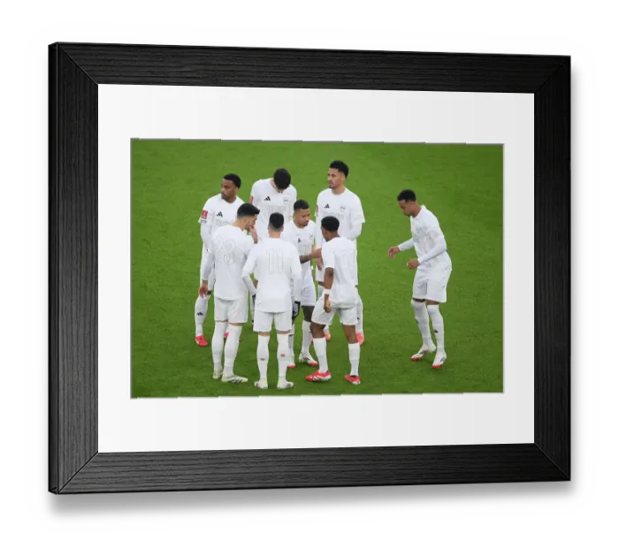 Framed Print : Arsenal v Manchester United - Emirates FA Cup Third Round