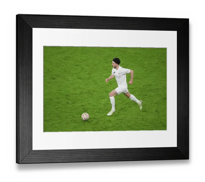 Framed Print : Arsenal v Manchester United - Emirates FA Cup Third Round
