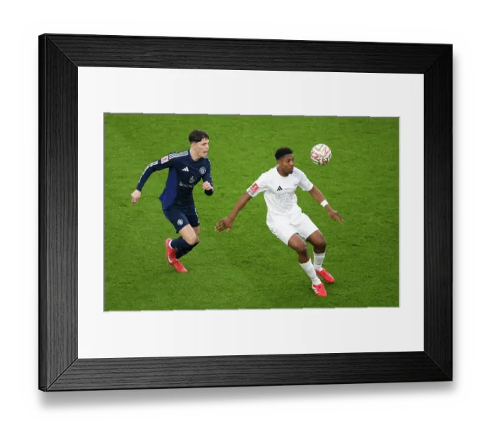Framed Print : Arsenal v Manchester United - Emirates FA Cup Third Round Framed Print : Arsenal v Manchester United - Emirates FA Cup Third Round