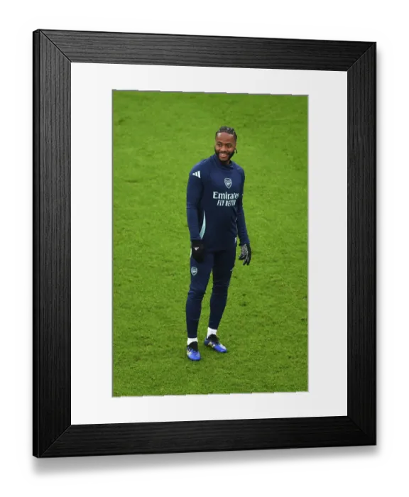 Framed Print : Arsenal v Manchester United - Emirates FA Cup Third Round Framed Print : Arsenal v Manchester United - Emirates FA Cup Third Round