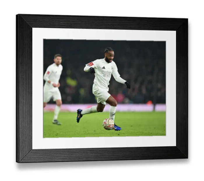 Framed Print : Arsenal v Manchester United - Emirates FA Cup Third Round