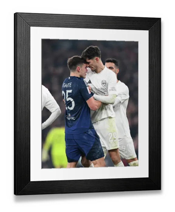 Framed Print : Arsenal v Manchester United - Emirates FA Cup Third Round Framed Print : Arsenal v Manchester United - Emirates FA Cup Third Round