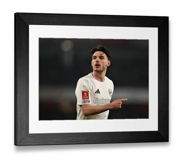 Framed Print : Arsenal v Manchester United - Emirates FA Cup Third Round