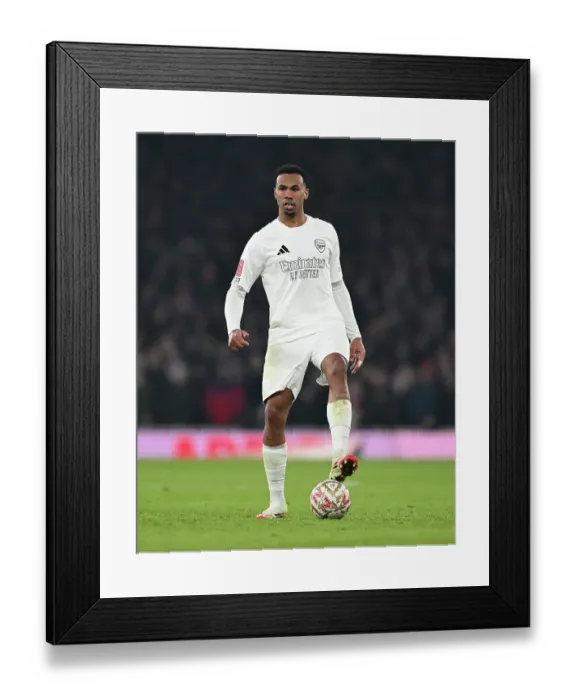 Framed Print : Arsenal v Manchester United - Emirates FA Cup Third Round Framed Print : Arsenal v Manchester United - Emirates FA Cup Third Round