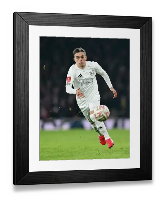 Framed Print : Arsenal v Manchester United - Emirates FA Cup Third Round Framed Print : Arsenal v Manchester United - Emirates FA Cup Third Round