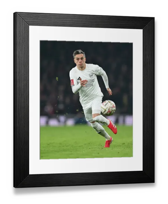 Framed Print : Arsenal v Manchester United - Emirates FA Cup Third Round Framed Print : Arsenal v Manchester United - Emirates FA Cup Third Round