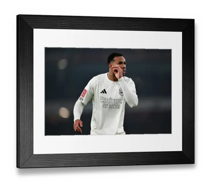 Framed Print : Arsenal v Manchester United - Emirates FA Cup Third Round