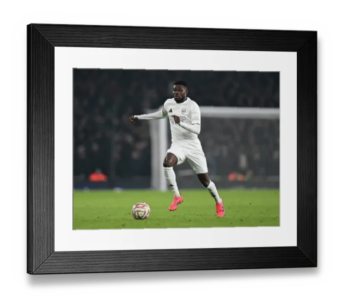 Framed Print : Arsenal v Manchester United - Emirates FA Cup Third Round