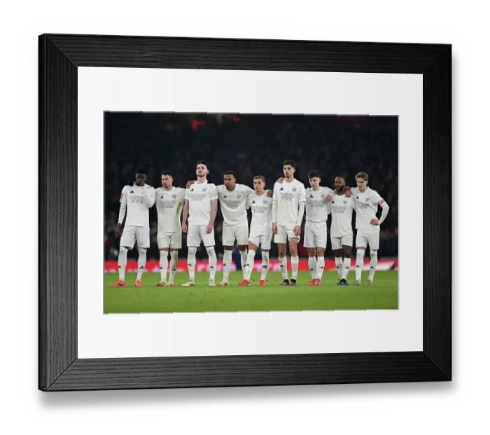 Framed Print : Arsenal v Manchester United - Emirates FA Cup Third Round