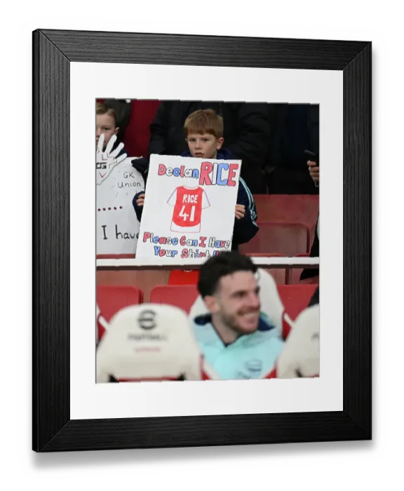 Framed Print : Arsenal v Manchester United - Emirates FA Cup Third Round Framed Print : Arsenal v Manchester United - Emirates FA Cup Third Round