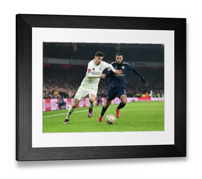 Framed Print : Arsenal v Manchester United - Emirates FA Cup Third Round Framed Print : Arsenal v Manchester United - Emirates FA Cup Third Round