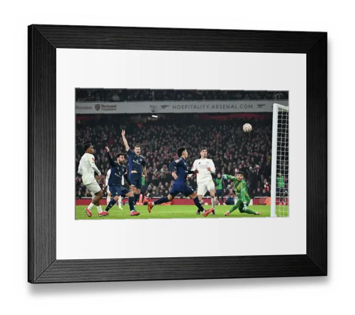 Framed Print : Arsenal v Manchester United - Emirates FA Cup Third Round Framed Print : Arsenal v Manchester United - Emirates FA Cup Third Round