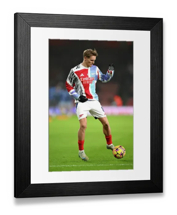 Framed Print : Arsenal FC v Tottenham Hotspur FC - Premier League Framed Print : Arsenal FC v Tottenham Hotspur FC - Premier League