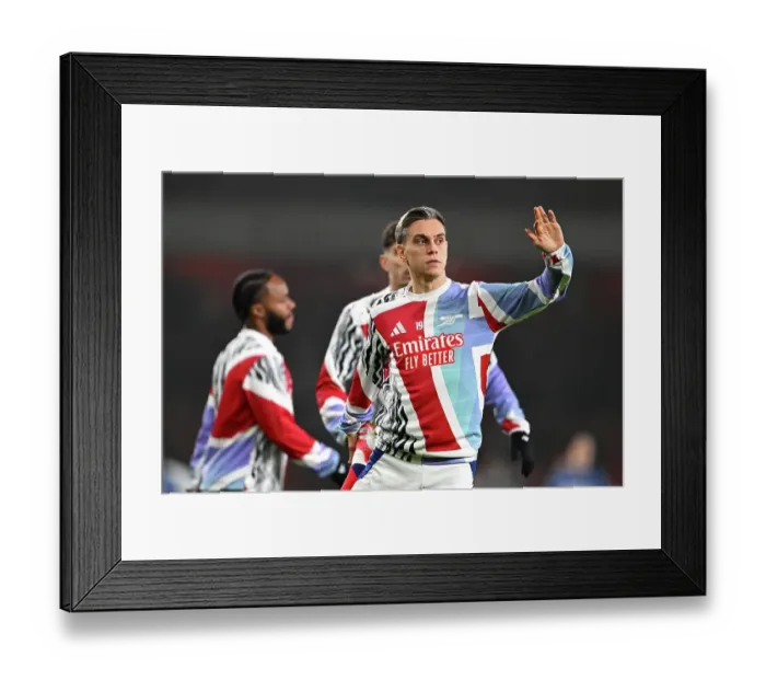 Framed Print : Arsenal FC v Tottenham Hotspur FC - Premier League