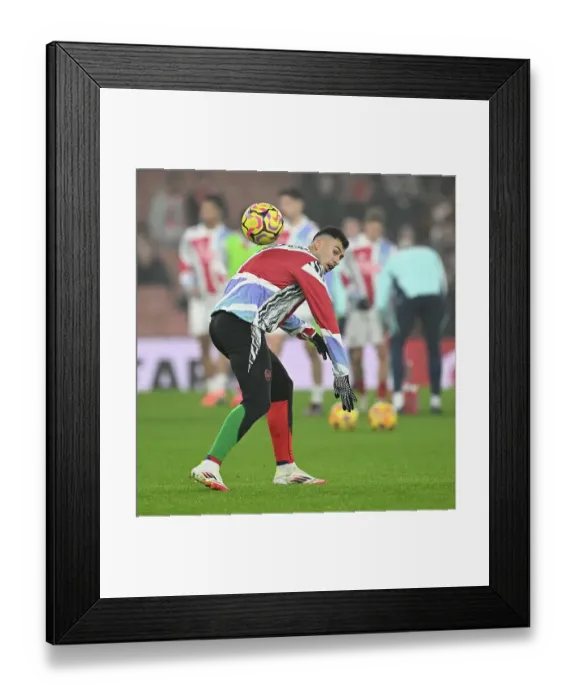 Framed Print : Arsenal FC v Tottenham Hotspur FC - Premier League