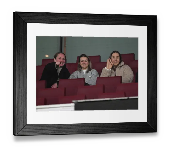 Framed Print : Arsenal FC v Tottenham Hotspur FC - Premier League Framed Print : Arsenal FC v Tottenham Hotspur FC - Premier League