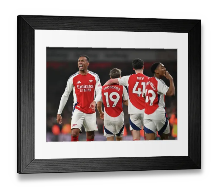 Framed Print : Arsenal FC v Tottenham Hotspur FC - Premier League