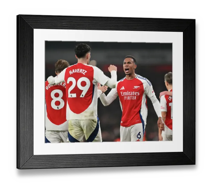 Framed Print : Arsenal FC v Tottenham Hotspur FC - Premier League Framed Print : Arsenal FC v Tottenham Hotspur FC - Premier League