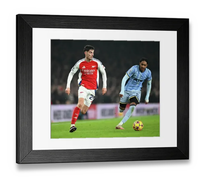 Framed Print : Arsenal FC v Tottenham Hotspur FC - Premier League