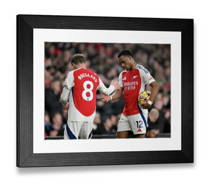Framed Print : Arsenal FC v Tottenham Hotspur FC - Premier League