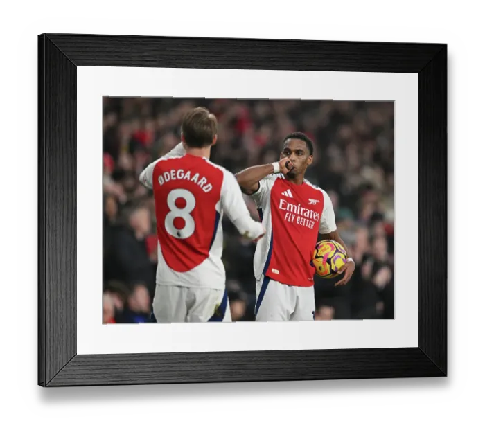Framed Print : Arsenal FC v Tottenham Hotspur FC - Premier League