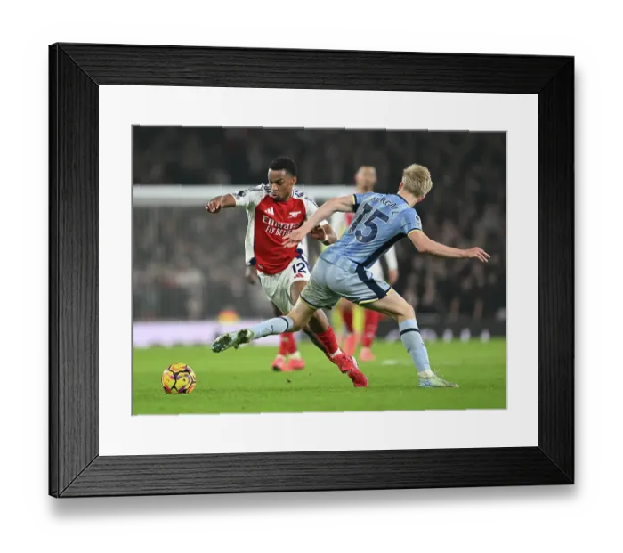 Framed Print : Arsenal FC v Tottenham Hotspur FC - Premier League
