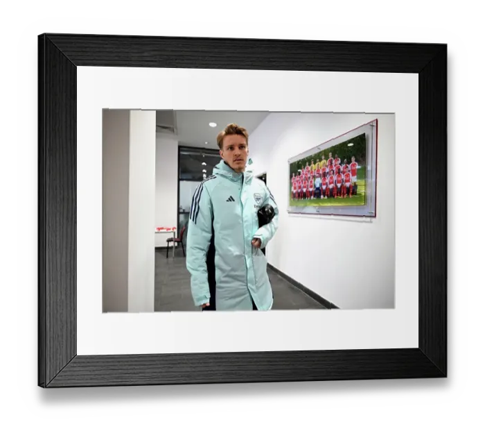 Framed Print : Arsenal FC v Tottenham Hotspur FC - Premier League