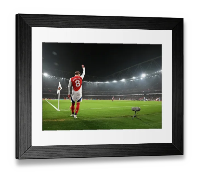 Framed Print : Arsenal FC v Tottenham Hotspur FC - Premier League