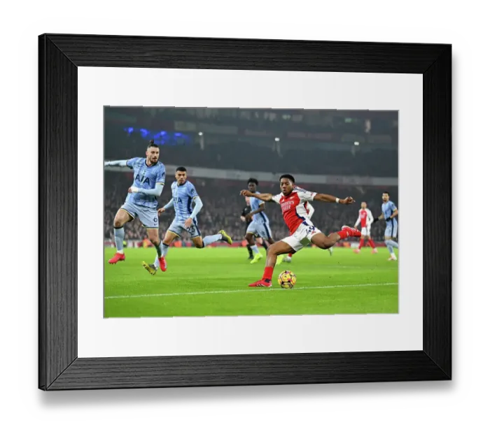 Framed Print : Arsenal FC v Tottenham Hotspur FC - Premier League