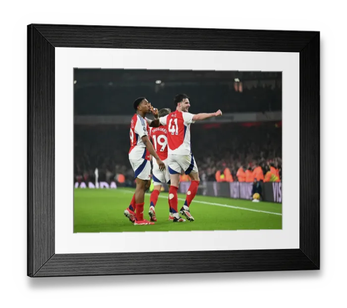 Framed Print : Arsenal FC v Tottenham Hotspur FC - Premier League
