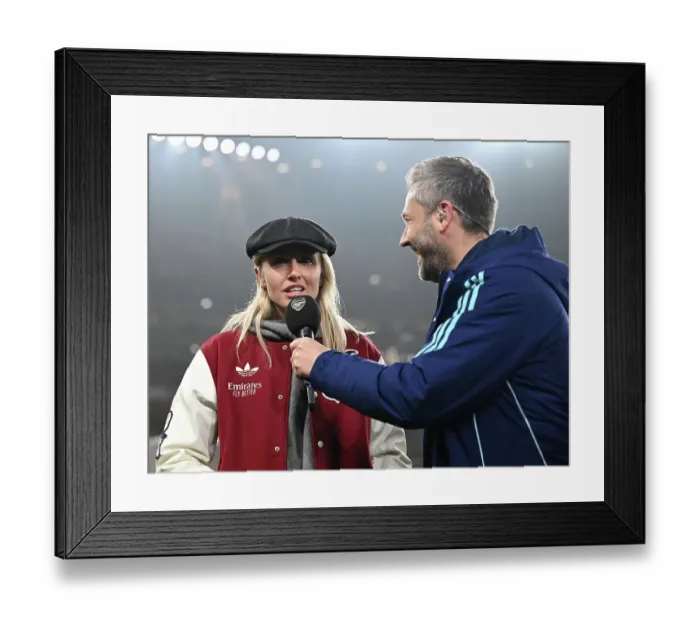 Framed Print : Arsenal FC v Tottenham Hotspur FC - Premier League Framed Print : Arsenal FC v Tottenham Hotspur FC - Premier League