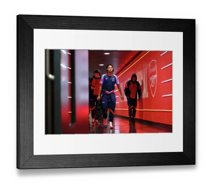 Framed Print : Arsenal FC v Manchester United FC - Premier League Framed Print : Arsenal FC v Manchester United FC - Premier League