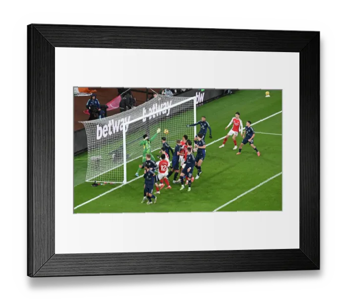 Framed Print : Arsenal FC v Manchester United FC - Premier League