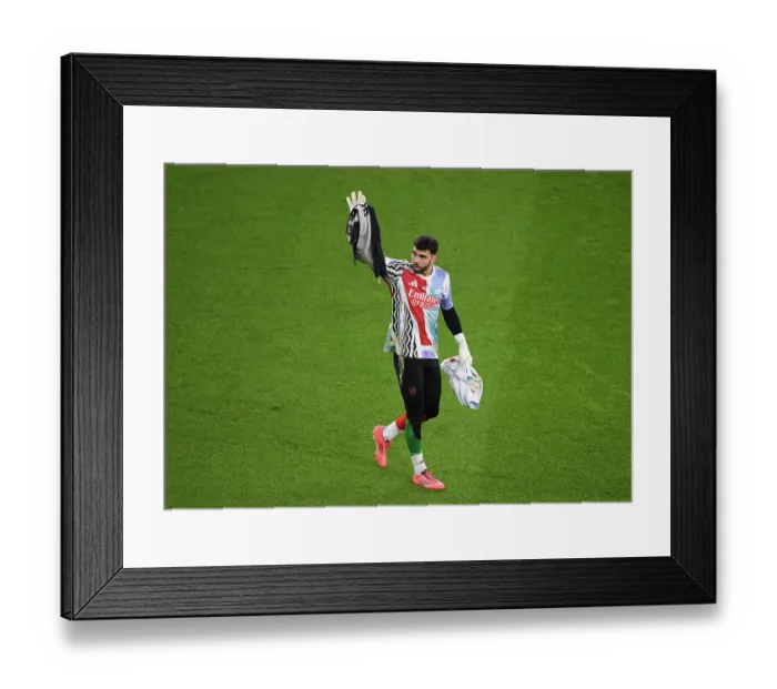 Framed Print : Arsenal FC v Manchester United FC - Premier League