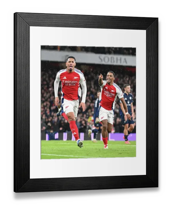 Framed Print : Arsenal FC v Manchester United FC - Premier League