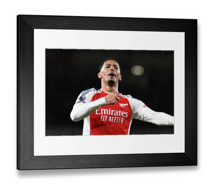 Framed Print : Arsenal FC v Manchester United FC - Premier League Framed Print : Arsenal FC v Manchester United FC - Premier League