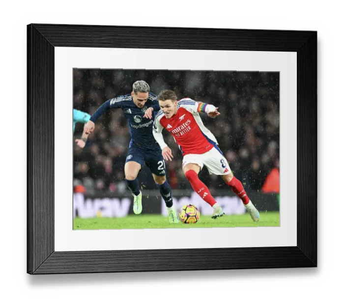 Framed Print : Arsenal FC v Manchester United FC - Premier League