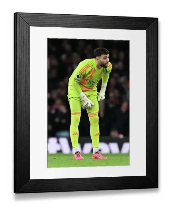 Framed Print : Arsenal FC v Manchester United FC - Premier League