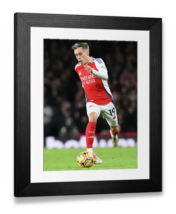 Framed Print : Arsenal FC v Manchester United FC - Premier League Framed Print : Arsenal FC v Manchester United FC - Premier League