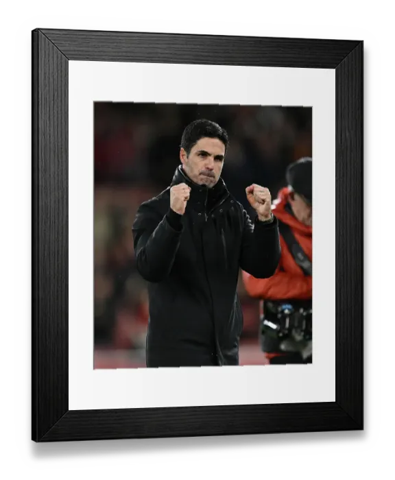 Framed Print : Arsenal FC v Manchester United FC - Premier League Framed Print : Arsenal FC v Manchester United FC - Premier League