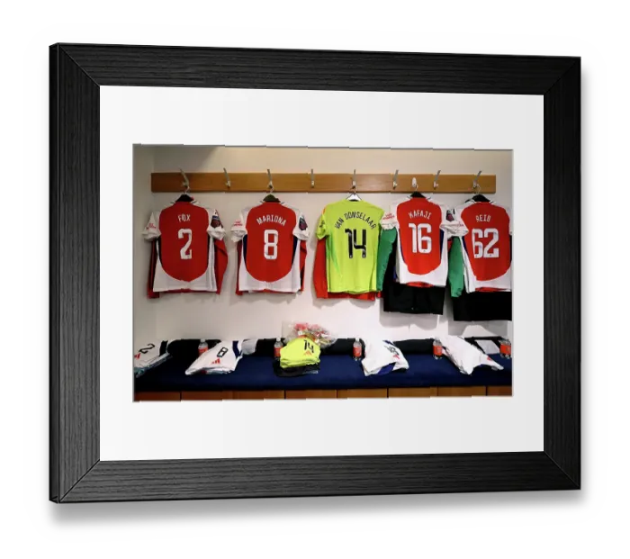 Framed Print : Chelsea FC v Arsenal FC - Barclays Women's Super League Framed Print : Chelsea FC v Arsenal FC - Barclays Women's Super League